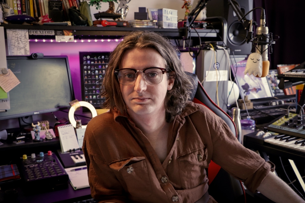 gear reviewer Dev in their studio